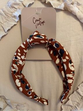 Crown Vintage NWT Brown Patterned Knot Headband with White & Black Accents